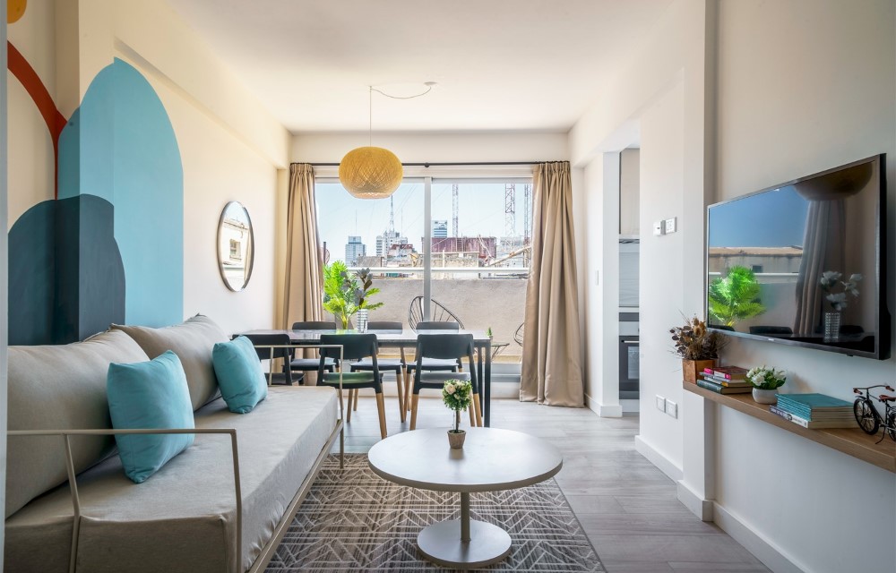Paradise Hotel