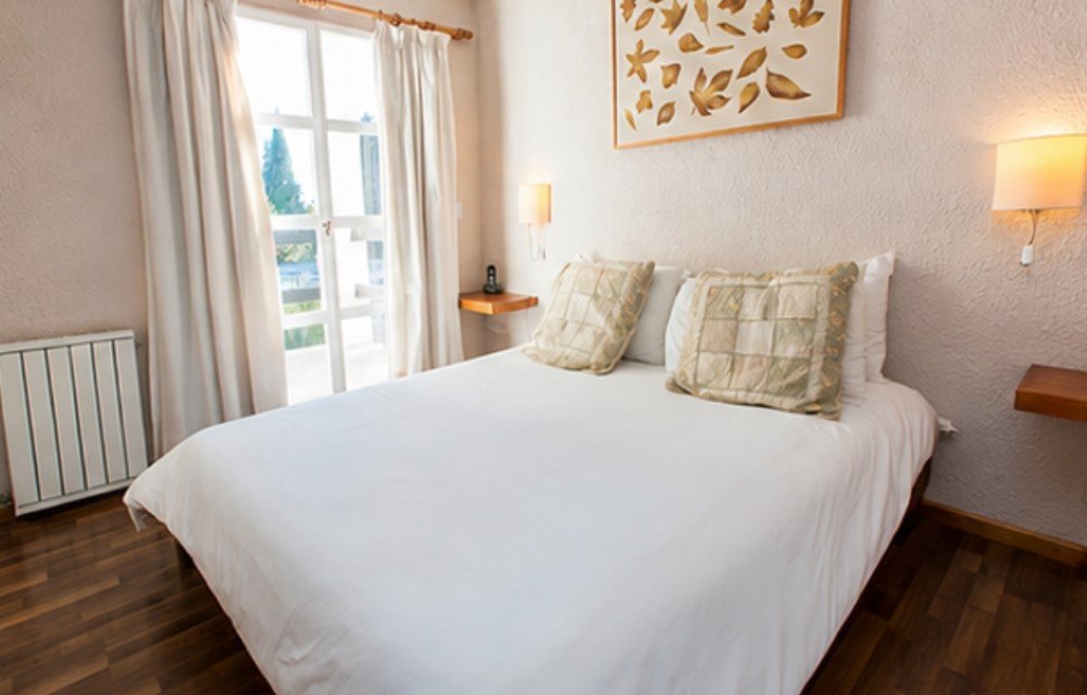 Paradise Hotel
